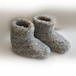 GREY SLIPPER